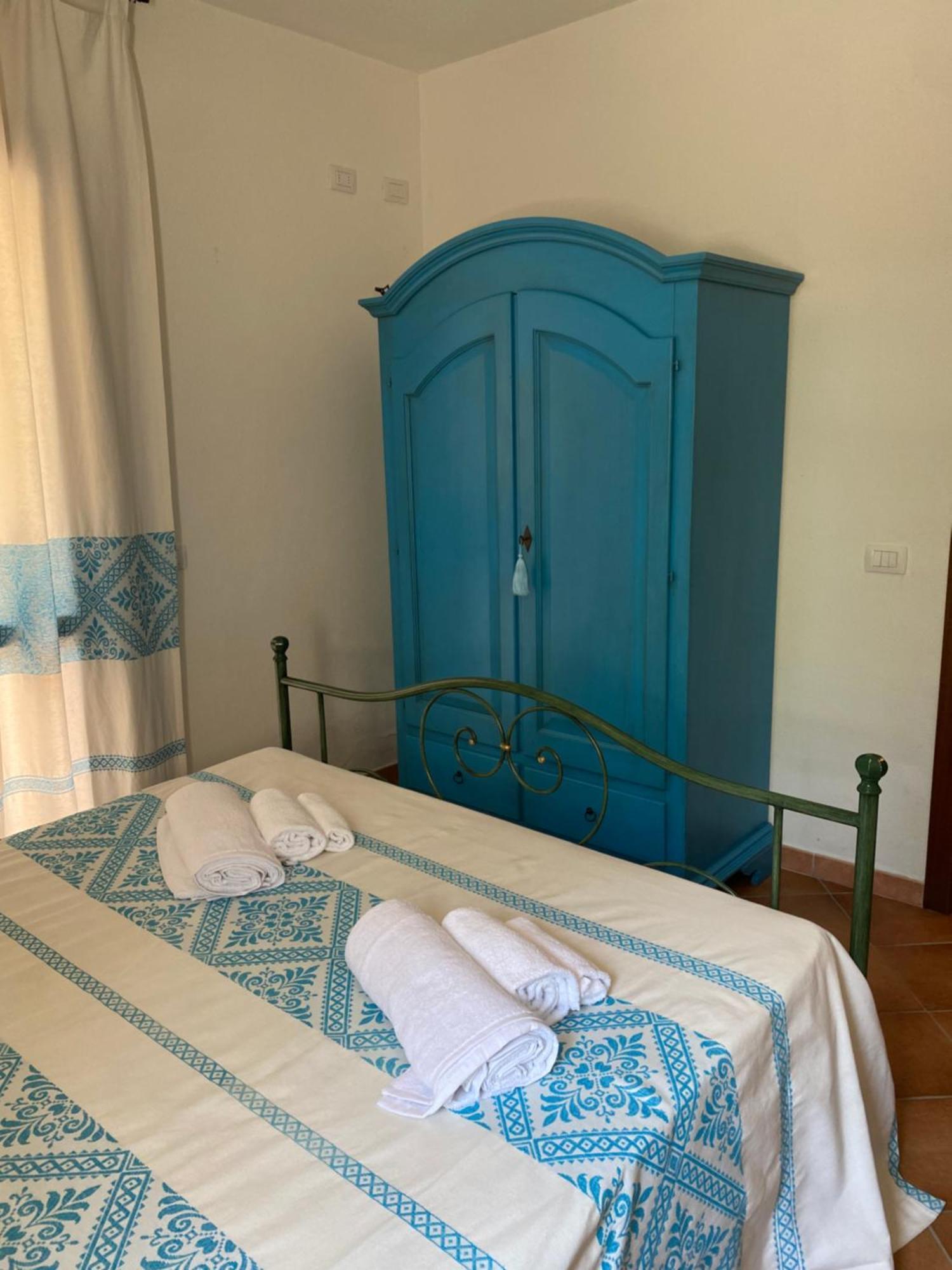 Case Vacanze Villa Rosita San Teodoro  Exterior foto